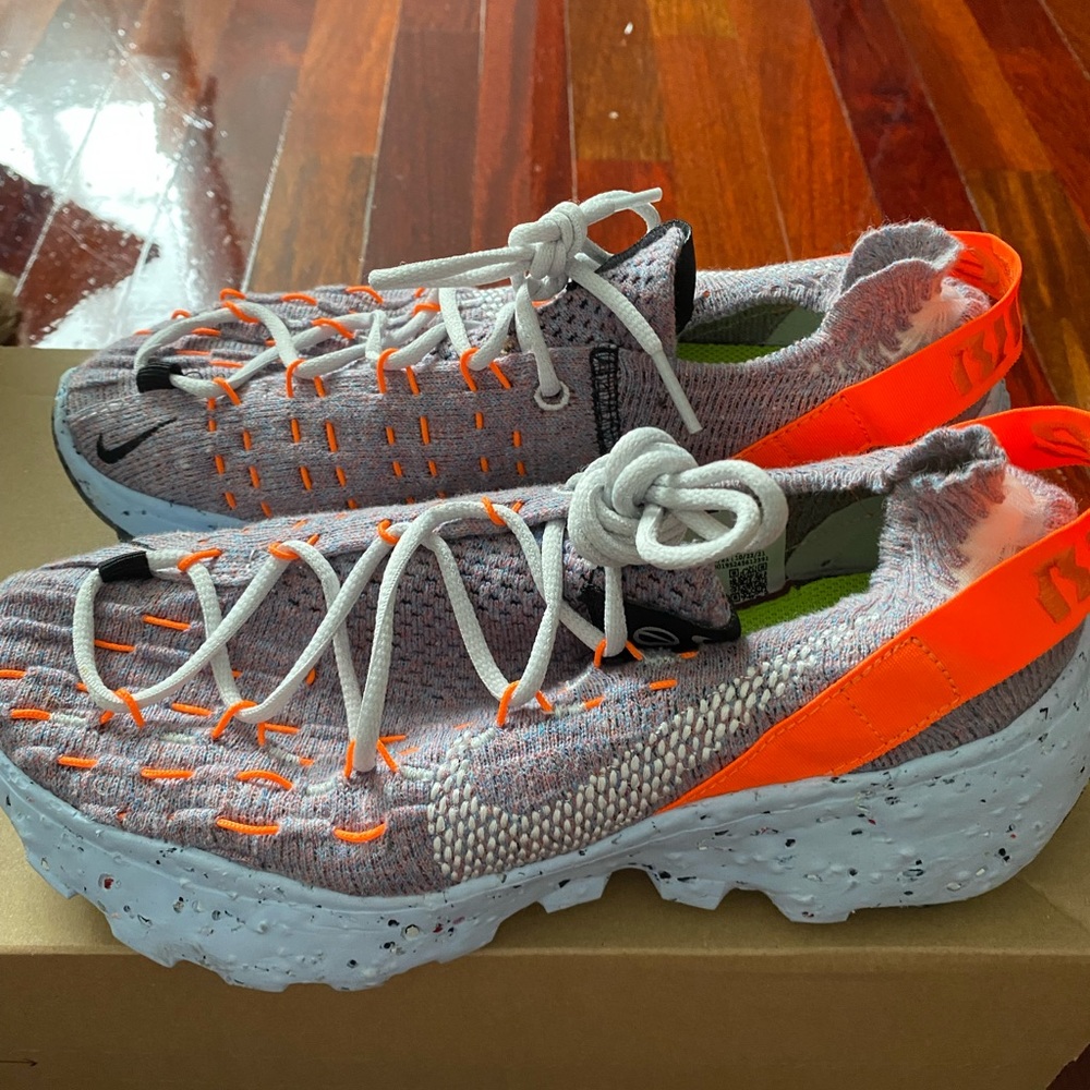 W Nike Space Hippie 04